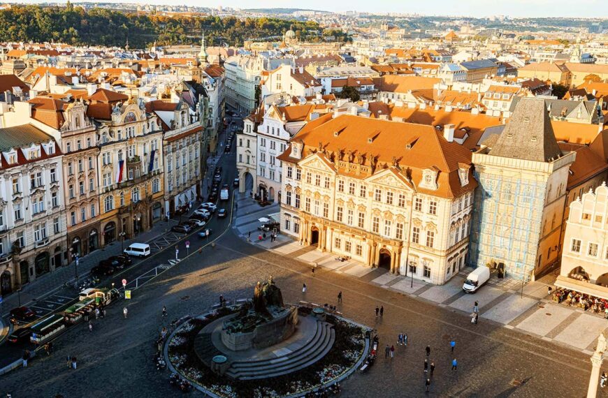 Prag erleben und unter 70 Euro übernachten – 4 zentrale Unterkünfte, die dein Budget schonen